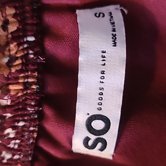 SO BRAND WOMENS JUNIOR SIZE SUMMER TOP WITH SMOCKING SIZE SMALL - Picture 12 of 15